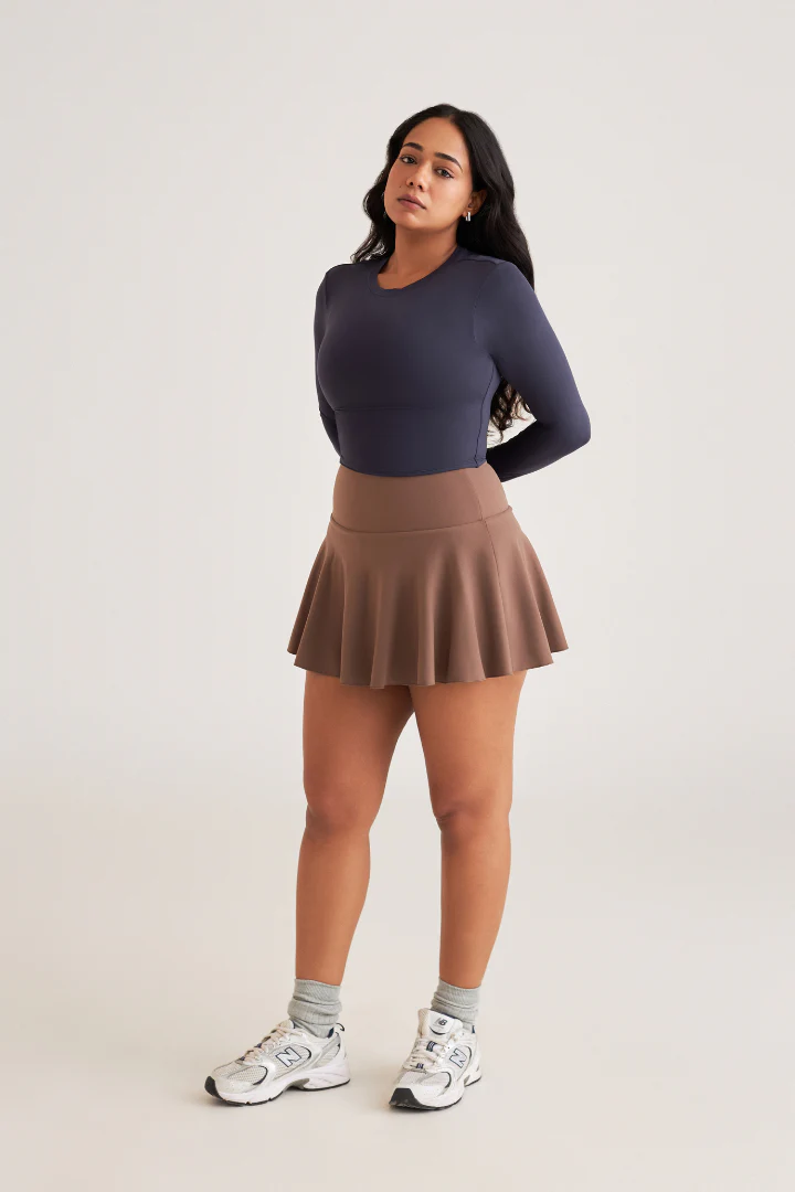 ESSENTIAL LONG SLEEVE TEE - Image 8