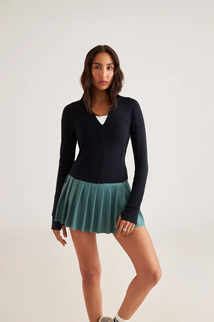 HIGH-RISE PLEATED TENNIS SKIRT - Image 8